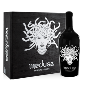 Medusa Reserva tinto 2017 cx 3 garrafas
